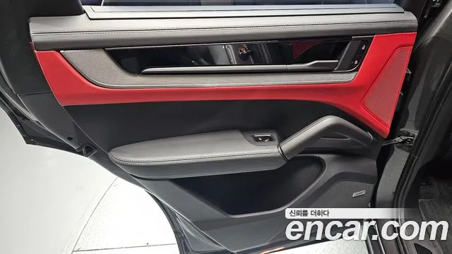 Porsche Cayenne PO536 — Фото автомобиля 14
