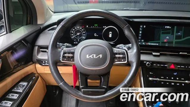 Kia Carnival Generation 4 — Фото автомобиля 13