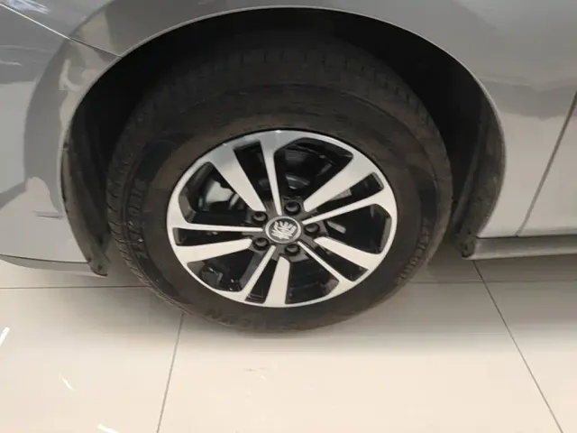 BYD Qin PLUS — Фото автомобиля 22