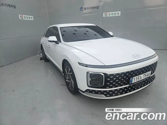 Hyundai Grandeur Grandeur (GN7) — Фото автомобиля 3