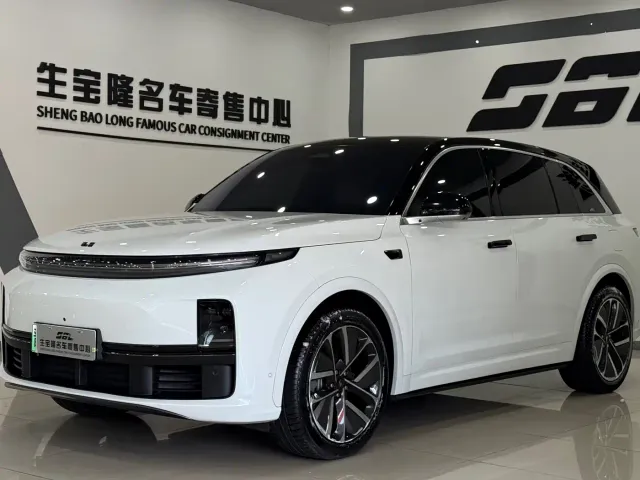 Фотография автомобиля — Li Auto L7