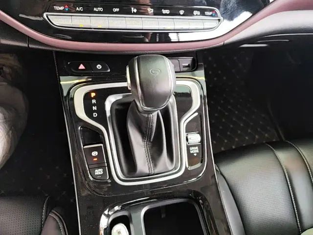 GAC Trumpchi M6 — Фото автомобиля 13
