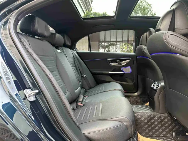 Mercedes-Benz C-Class — Фото автомобиля 22