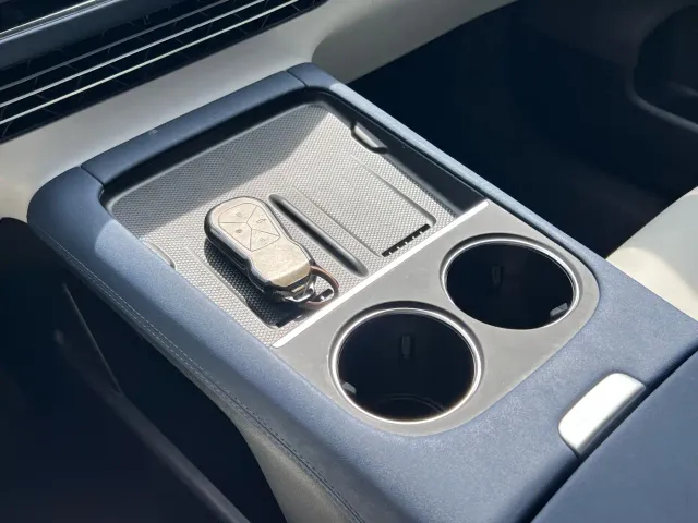 Xpeng G6 — Фото автомобиля 13