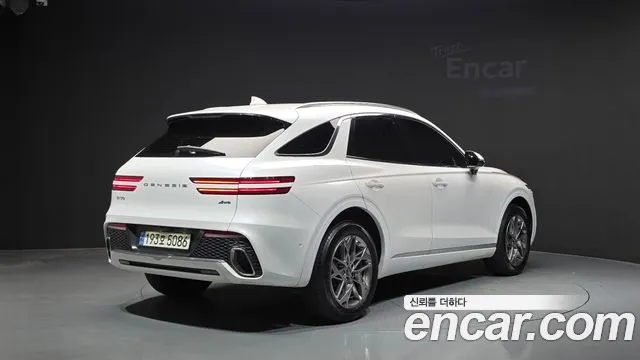 Genesis GV70 — Фото автомобиля 2