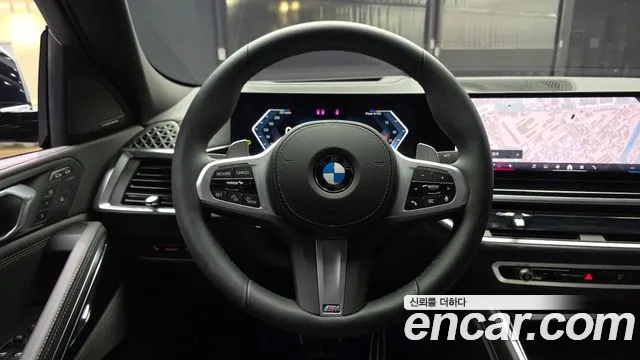 BMW X6 xDrive40i M Sport — Фото автомобиля 13