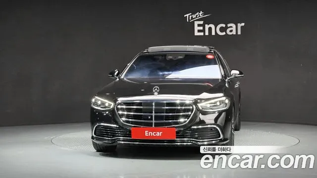 Mercedes-Benz S-Class — Фото автомобиля 3