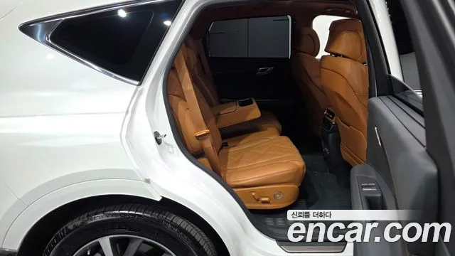 Genesis GV80 — Фото автомобиля 17