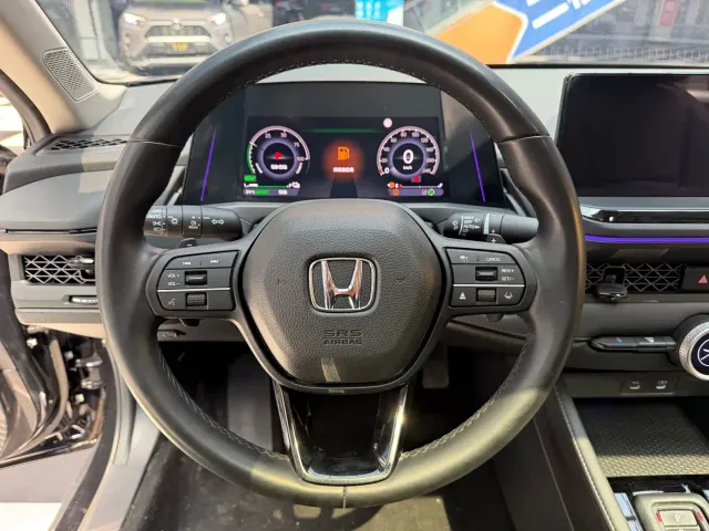 Honda Accord — Фото автомобиля 8