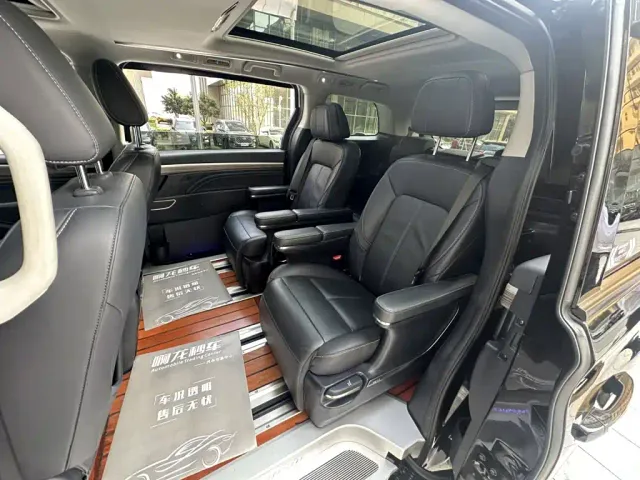 GAC Trumpchi M8 — Фото автомобиля 7