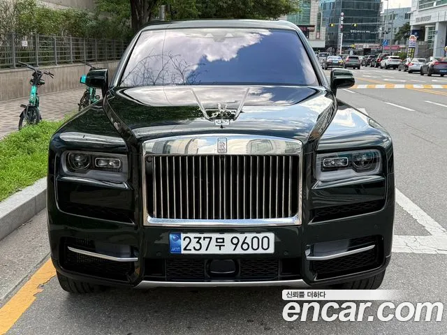 Rolls-Royce Cullinan — Фото автомобиля 3