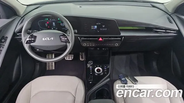 Kia Niro The All New Niro Signature — Фото автомобиля 7