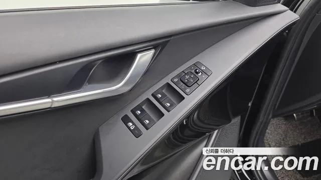 Kia Niro The All New — Фото автомобиля 30