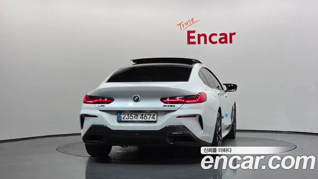 BMW 8-Series — Фото автомобиля 4