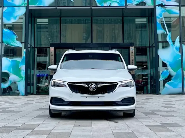 Buick GL6 — Фото автомобиля 2