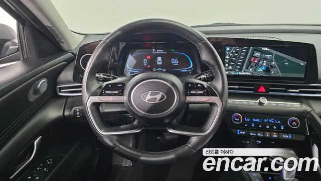 Hyundai Avante CN7 — Фото автомобиля 15