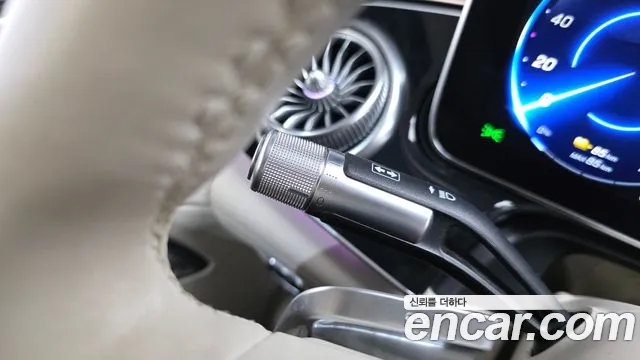Mercedes-Benz EQS — Фото автомобиля 17