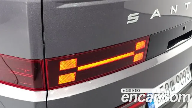 Hyundai Santa Fe — Фото автомобиля 8