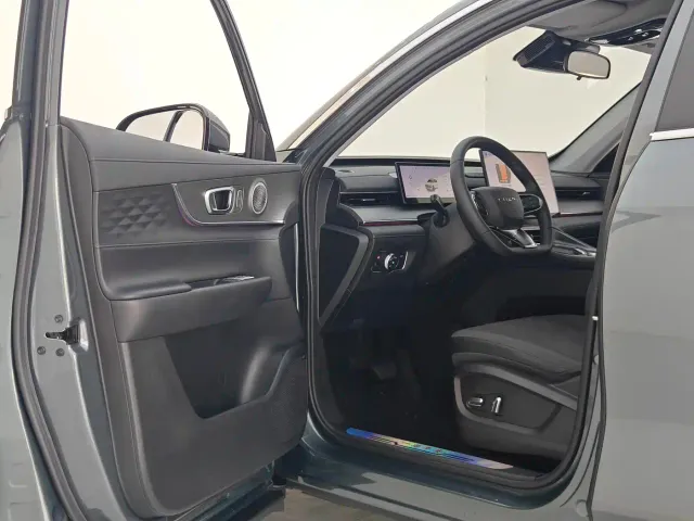 Chery Tiggo 8 PLUS — Фото автомобиля 29