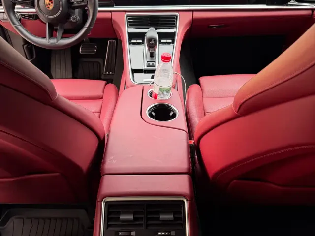 Porsche Panamera — Фото автомобиля 4
