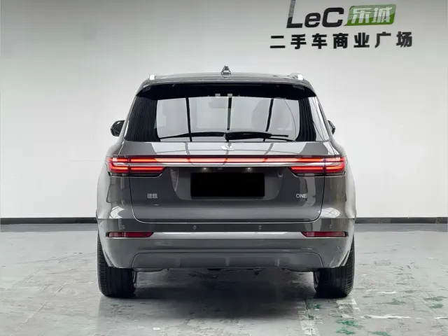 Li Auto Li ONE 2021 Extended Range 6-Seater — Фото автомобиля 5