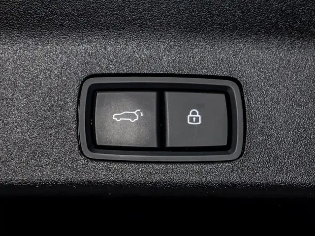 Li Auto Li Xiang L9 2025 Ultra Smart Renewal Edition — Фото автомобиля 24