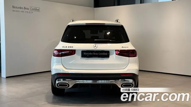 Mercedes-Benz GLB-Class — Фото автомобиля 7