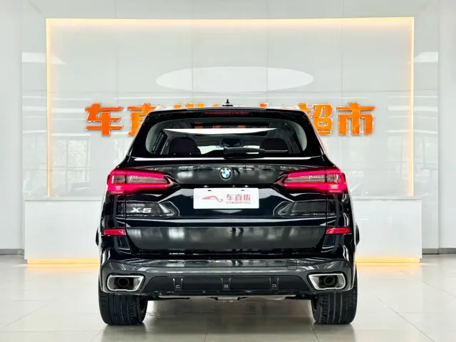BMW X5 — Фото автомобиля 6