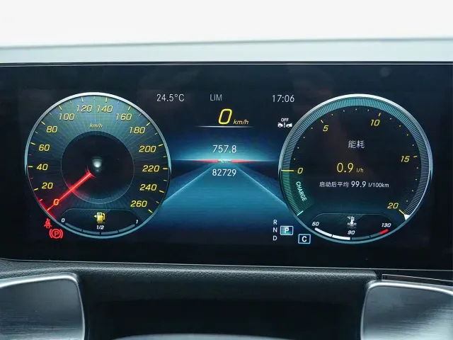 Mercedes-Benz GLB-Class — Фото автомобиля 18