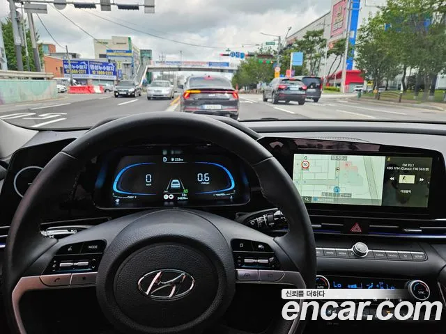 Hyundai Avante CN7 — Фото автомобиля 19