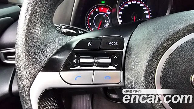 Hyundai AVANTE Avante (CN7) 1.6 LPi (Для проката) — Фото автомобиля 30