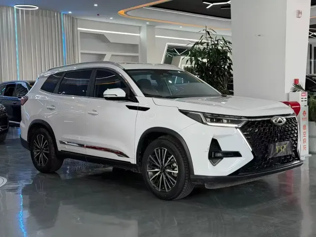 Chery Tiggo 8 PRO 2022 290T 2WD Vast Version 5-Seater — Фото автомобиля 3