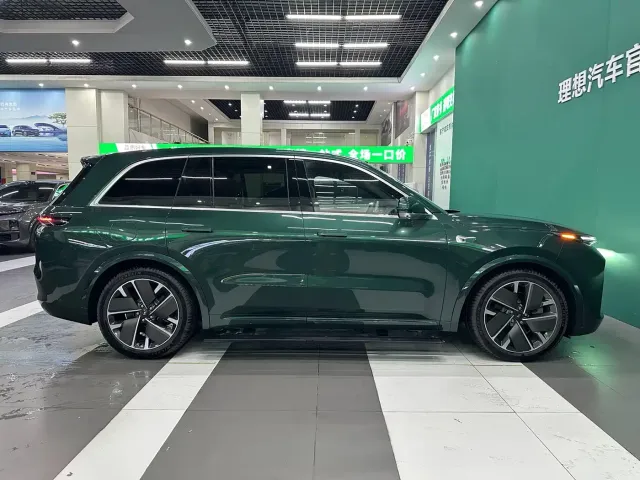 Li Auto Li L8 2025 Ultra Smart Renewal Edition — Фото автомобиля 24
