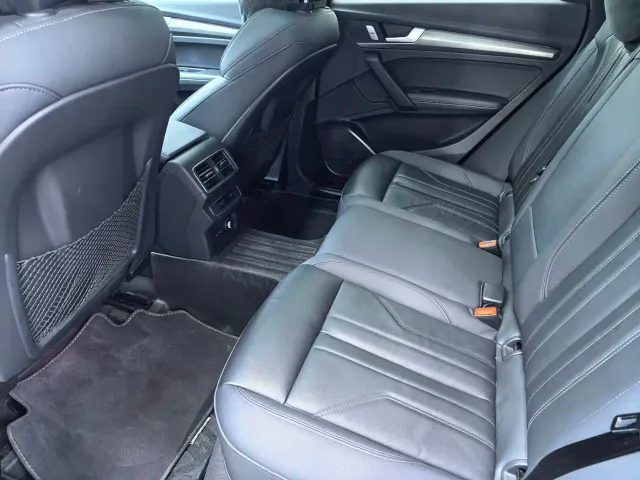Audi Q5L — Фото автомобиля 6