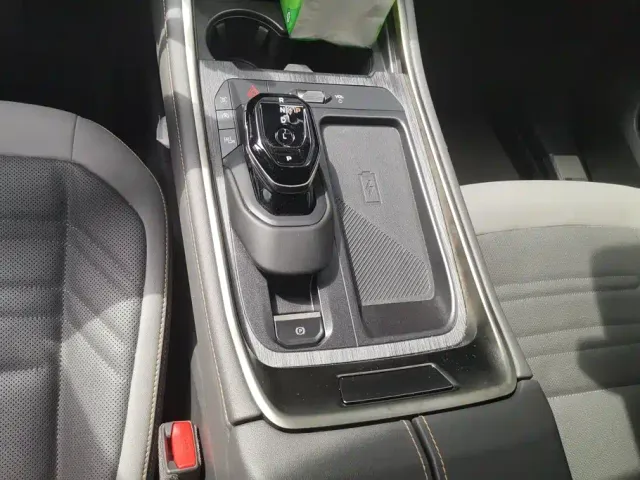 Ford Edge — Фото автомобиля 16