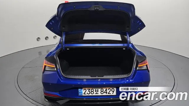 Hyundai Avante CN7 — Фото автомобиля 26