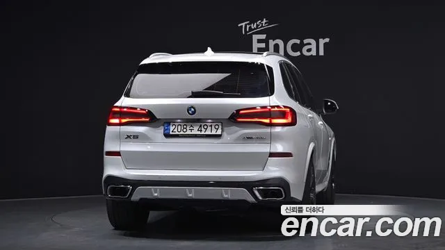 BMW X5 — Фото автомобиля 4