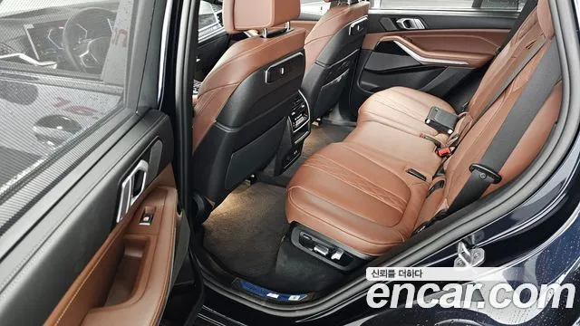 BMW X5 — Фото автомобиля 3