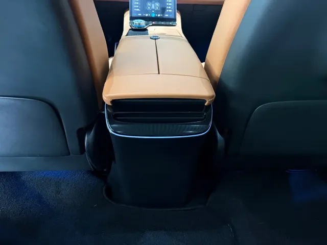 Voyah Auto VOYAH Zhuiguang 2023 4WD Flagship Edition — Фото автомобиля 13