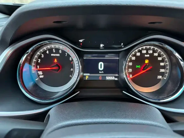 Chevrolet Orlando — Фото автомобиля 15