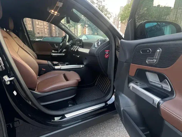 Mercedes-Benz GLB-Class — Фото автомобиля 19