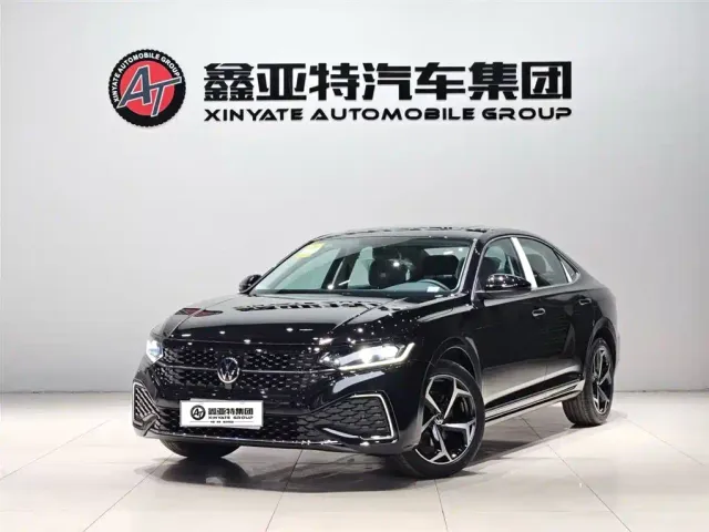 Volkswagen Passat — Фото автомобиля 2