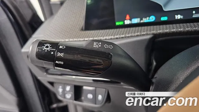 Kia EV6 — Фото автомобиля 28