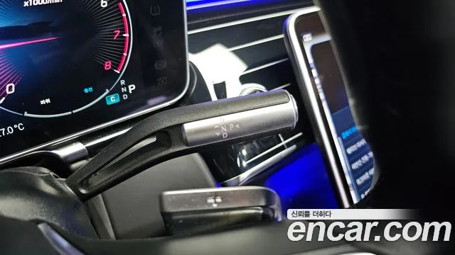 Mercedes-Benz S-Class — Фото автомобиля 7