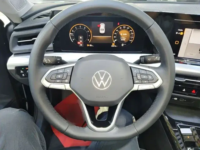 Volkswagen Lamando — Фото автомобиля 10