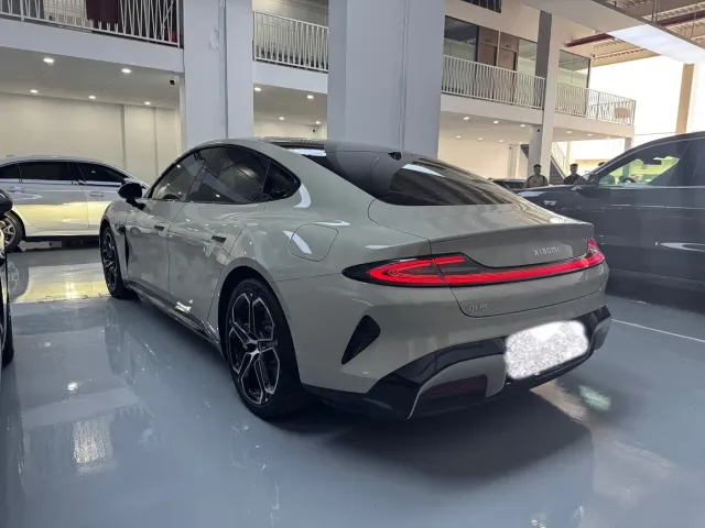 Xiaomi SU7 — Фото автомобиля 13