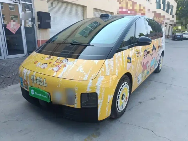 Фотография автомобиля — Li Auto MEGA