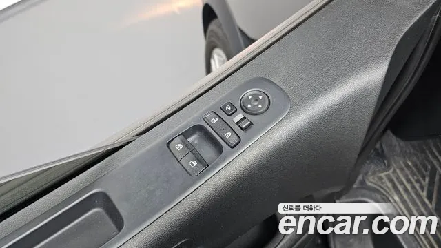 Hyundai Staria — Фото автомобиля 19
