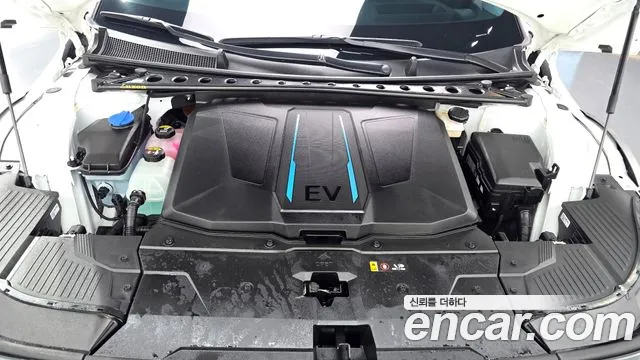 Hyundai Ioniq 5 — Фото автомобиля 9