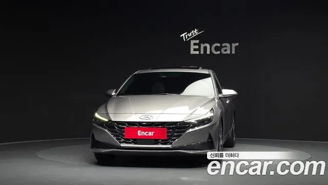 Hyundai Avante CN7 — Фото автомобиля 3